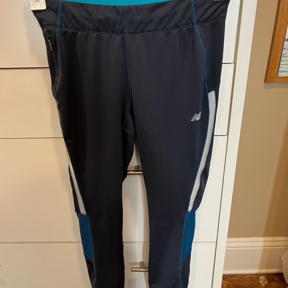 New Balance Athletic Leggings - Picture 2 of 5